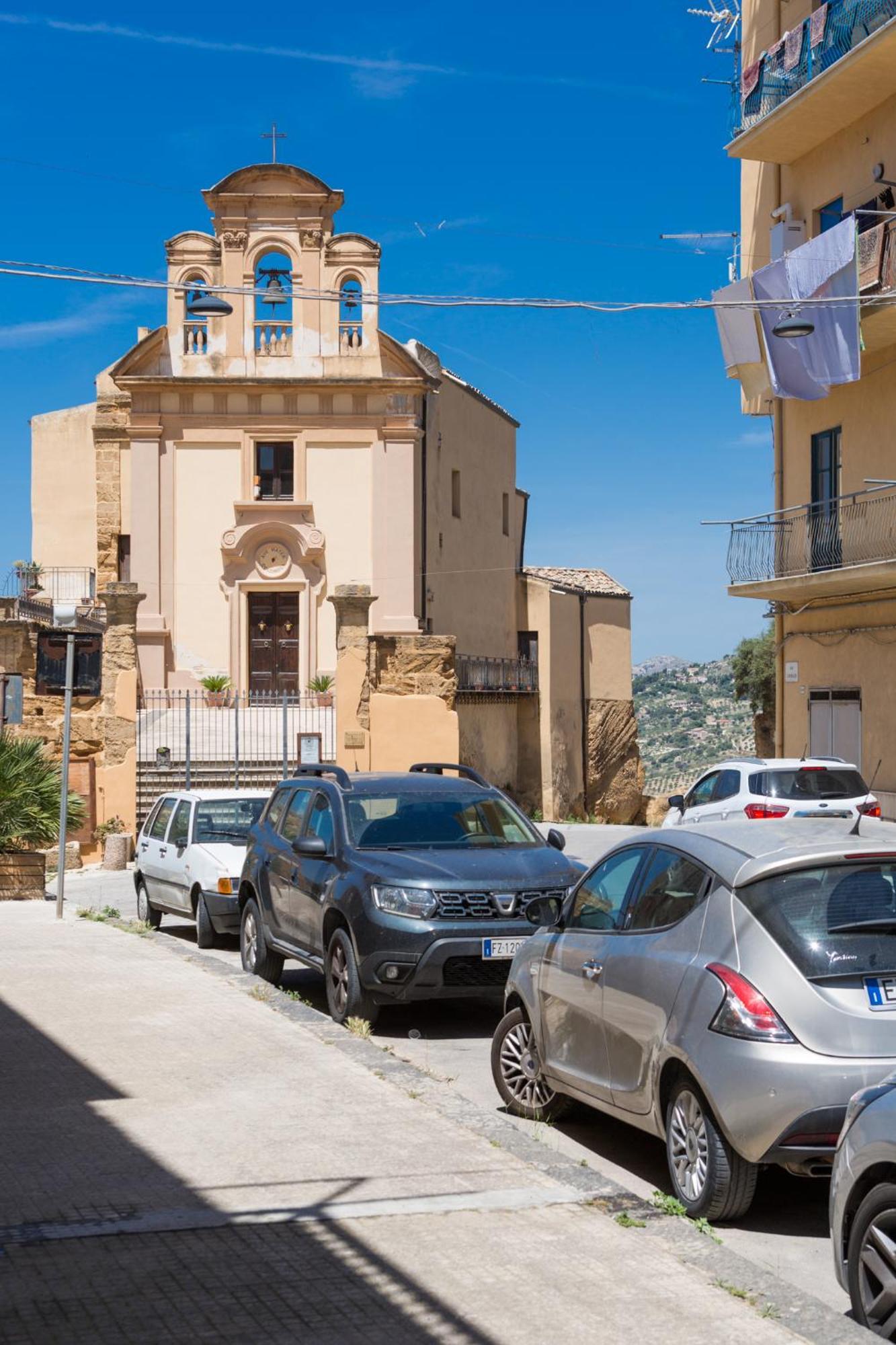 מלון אגריג'נטו La Casa Di Nini מראה חיצוני תמונה